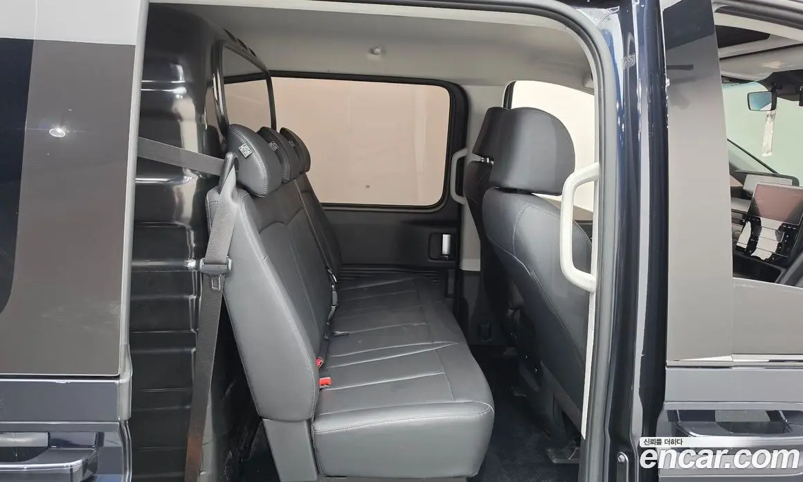 Hyundai Staria 2024 2.2 автомат (гидро), фото 17 Hyundai Staria 2024 2.2 автомат (гидро), фото 17