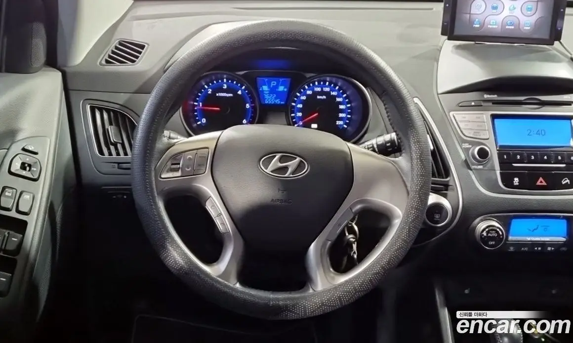 Hyundai Tucson 2009 2.0 автомат (гидро), фото 12