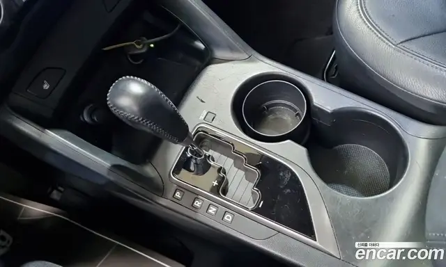 Hyundai Tucson 2009 2.0 автомат (гидро), миниатюра 9