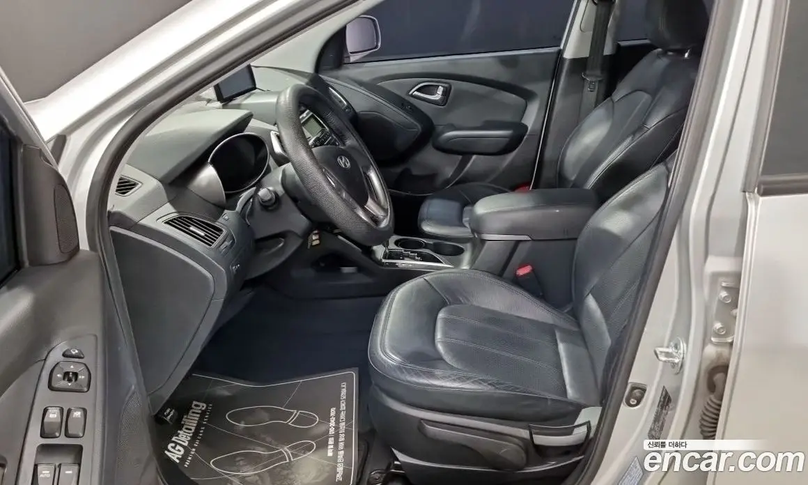 Hyundai Tucson 2009 2.0 автомат (гидро), фото 10