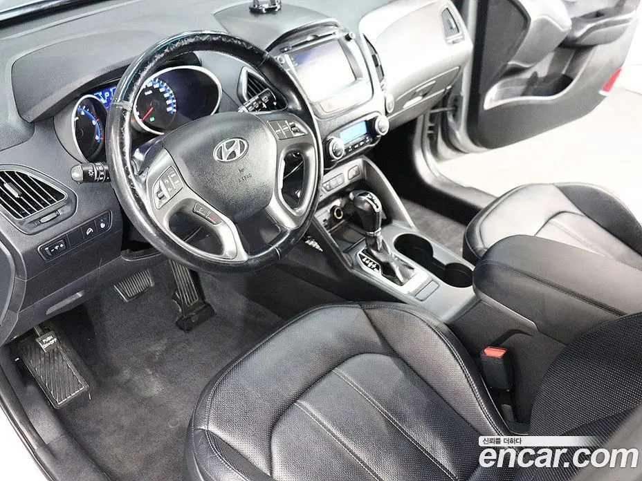 Hyundai Tucson 2014 2.0 автомат (гидро), фото 13