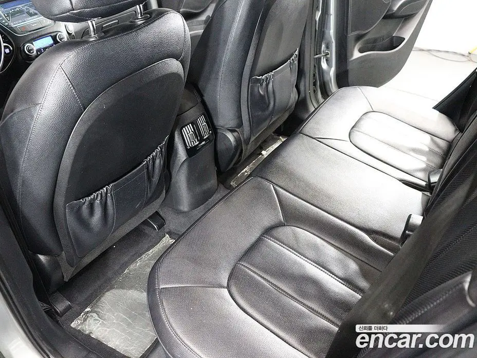 Hyundai Tucson 2014 2.0 автомат (гидро), фото 14