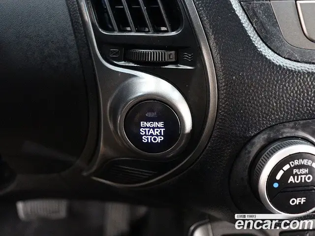 Hyundai Tucson 2014 2.0 автомат (гидро), миниатюра 6