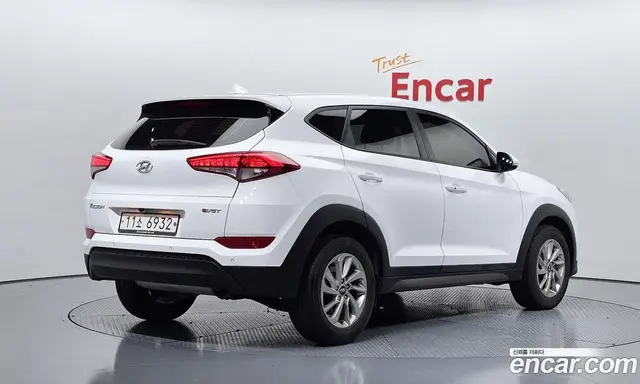 Hyundai Tucson 2015 1.7 автомат (гидро), миниатюра 2