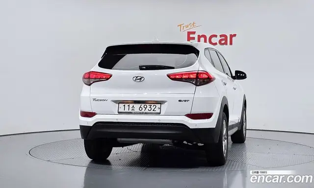 Hyundai Tucson 2015 1.7 автомат (гидро), миниатюра 4