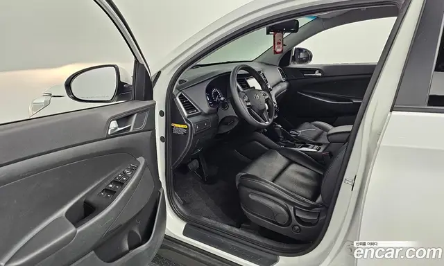 Hyundai Tucson 2015 1.7 автомат (гидро), миниатюра 10