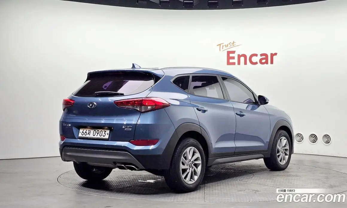 Hyundai Tucson 2016 2.0 автомат (гидро), фото 2 Hyundai Tucson 2016 2.0 автомат (гидро), фото 2