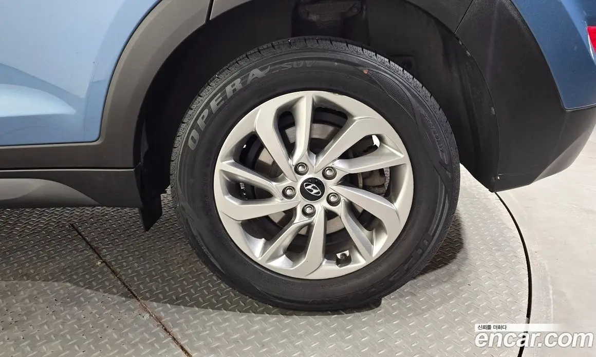 Hyundai Tucson 2016 2.0 автомат (гидро), фото 7 Hyundai Tucson 2016 2.0 автомат (гидро), фото 7