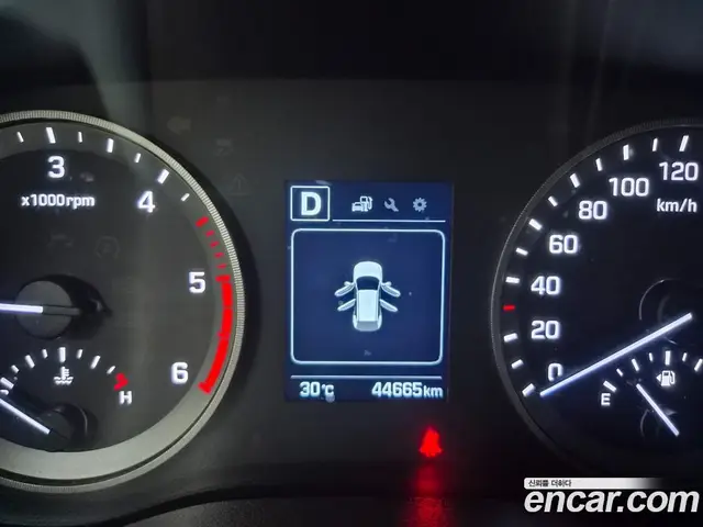Hyundai Tucson 2017 2.0 автомат (гидро), миниатюра 8
