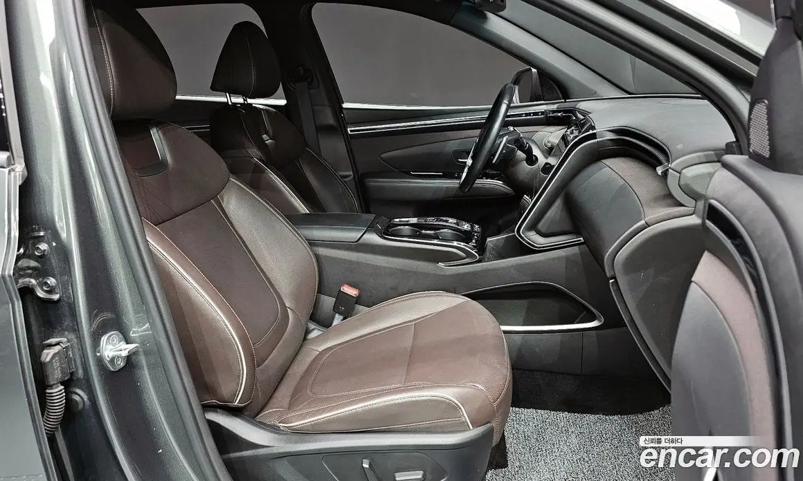 Hyundai Tucson 2022 1.6 автомат (гидро), фото 10