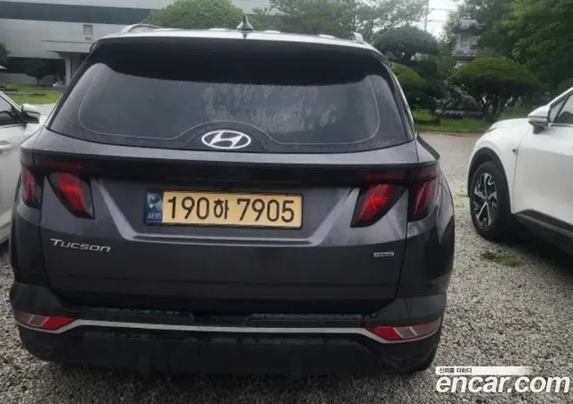 Hyundai Tucson 2023 2.0 автомат (гидро), миниатюра 3 Hyundai Tucson 2023 2.0 автомат (гидро), миниатюра 3