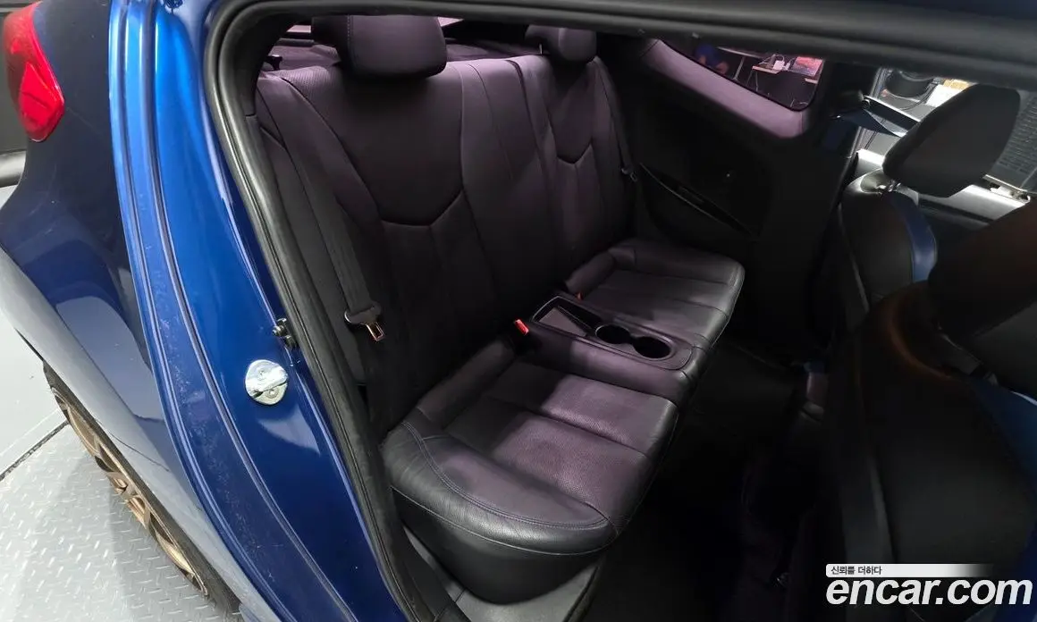 Hyundai Veloster 2015 1.6 автомат (гидро), фото 11
