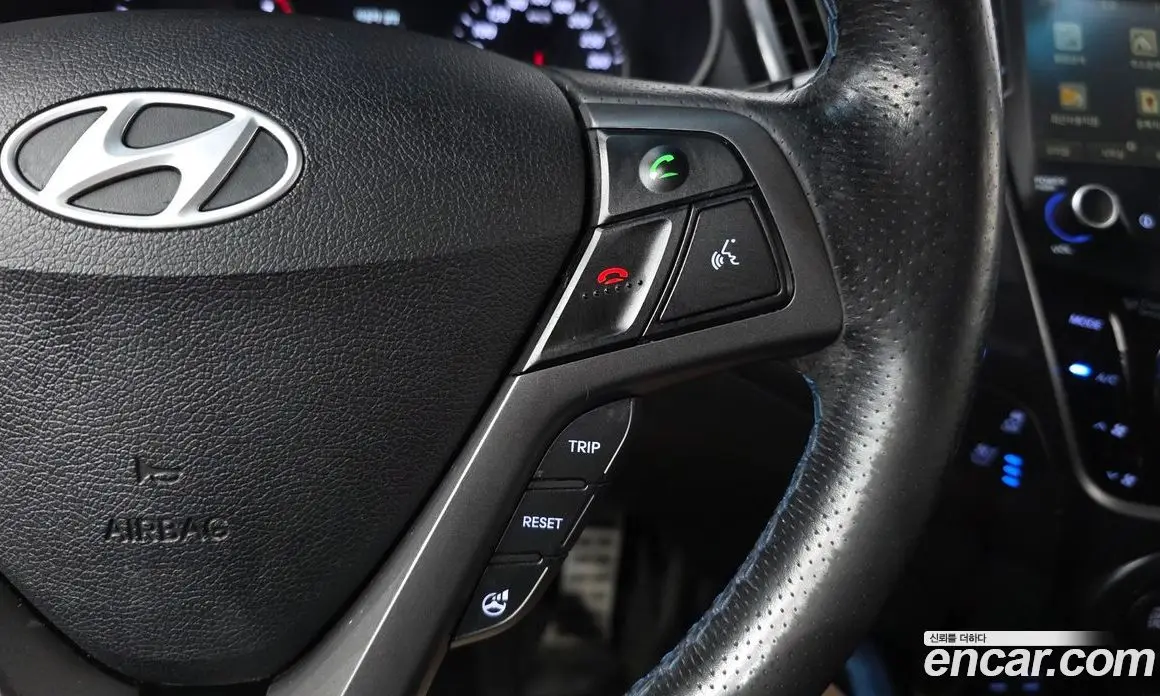 Hyundai Veloster 2015 1.6 автомат (гидро), фото 18
