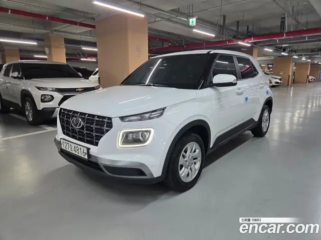 Hyundai Venue 2019 1.6 автомат (гидро), миниатюра 2 Hyundai Venue 2019 1.6 автомат (гидро), миниатюра 2