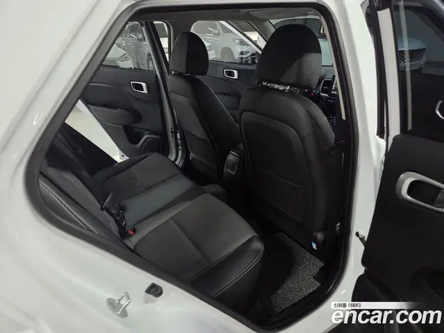 Hyundai Venue 2019 1.6 автомат (гидро), миниатюра 11 Hyundai Venue 2019 1.6 автомат (гидро), миниатюра 11