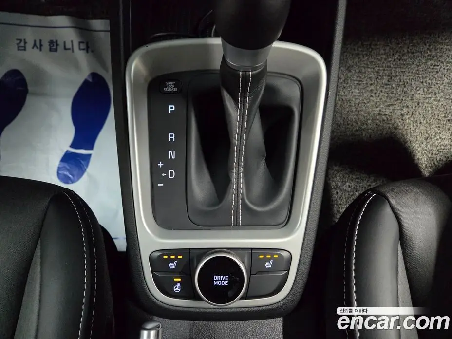 Hyundai Venue 2019 1.6 автомат (гидро), фото 16 Hyundai Venue 2019 1.6 автомат (гидро), фото 16