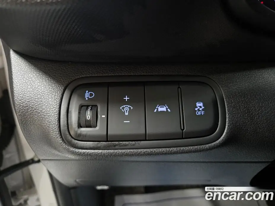 Hyundai Venue 2019 1.6 автомат (гидро), фото 18 Hyundai Venue 2019 1.6 автомат (гидро), фото 18