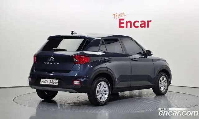 Hyundai Venue 2020 1.6 автомат (гидро), миниатюра 2 Hyundai Venue 2020 1.6 автомат (гидро), миниатюра 2