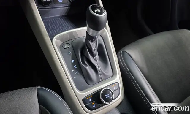 Hyundai Venue 2020 1.6 автомат (гидро), миниатюра 9 Hyundai Venue 2020 1.6 автомат (гидро), миниатюра 9