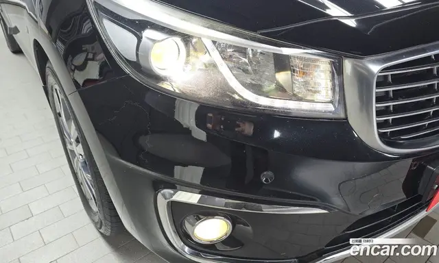 Kia Carnival 2015 2.2 автомат (гидро), миниатюра 8 Kia Carnival 2015 2.2 автомат (гидро), миниатюра 8