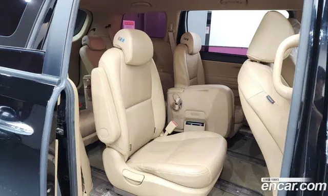 Kia Carnival 2017 2.2 автомат (гидро), миниатюра 12