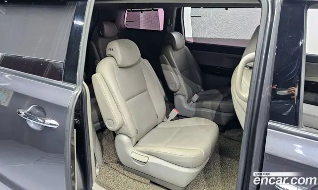 Kia Carnival 2017 2.2 автомат (гидро), миниатюра 12