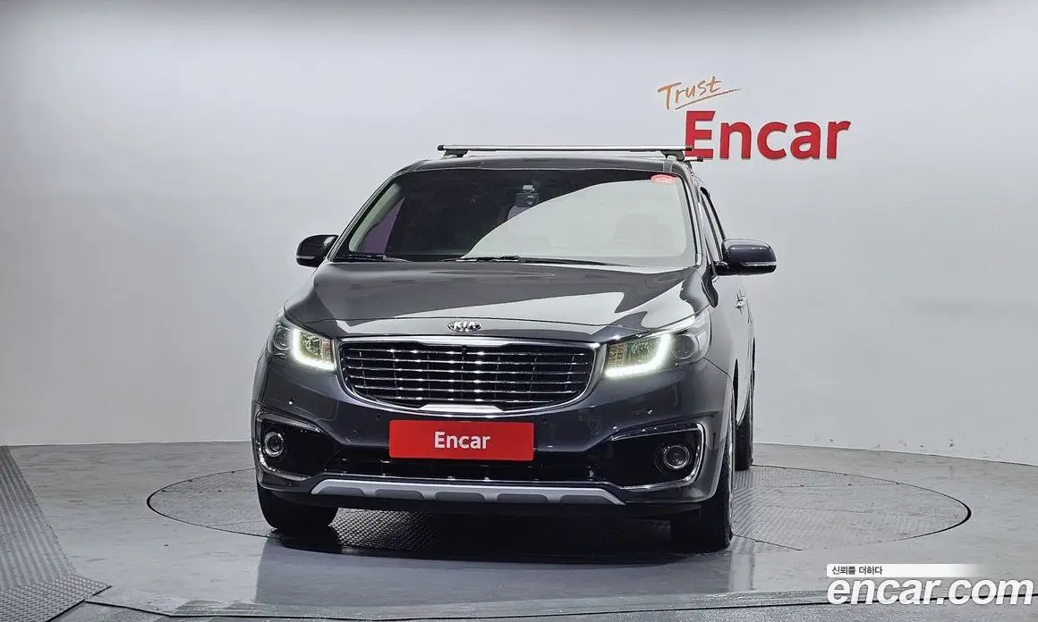 Kia Carnival 2017 2.2 автомат (гидро), фото 3 Kia Carnival 2017 2.2 автомат (гидро), фото 3