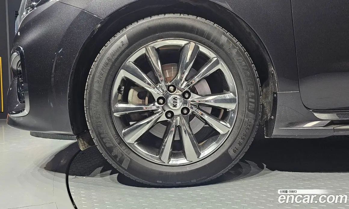Kia Carnival 2018 3.3 автомат (гидро), фото 5