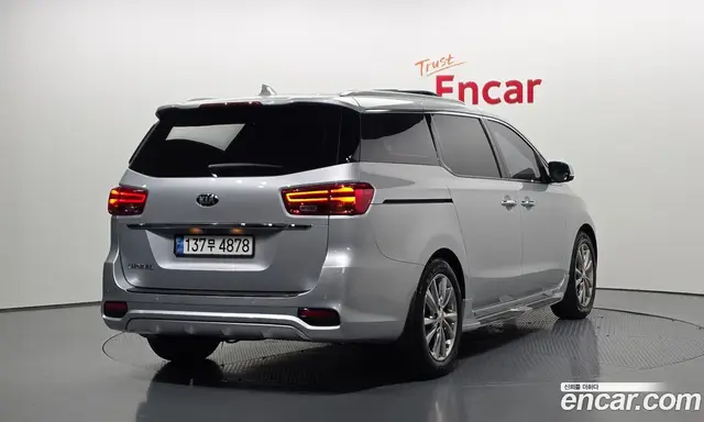Kia Carnival 2018 3.3 автомат (гидро), миниатюра 2