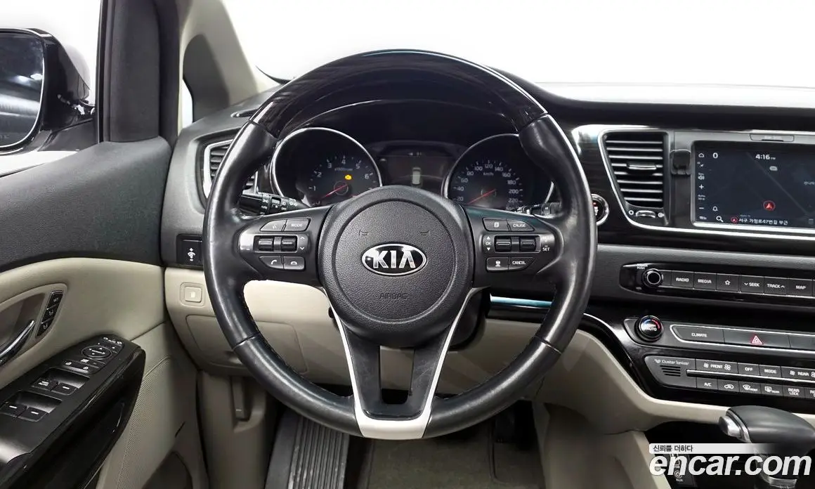 Kia Carnival 2018 3.3 автомат (гидро), фото 18