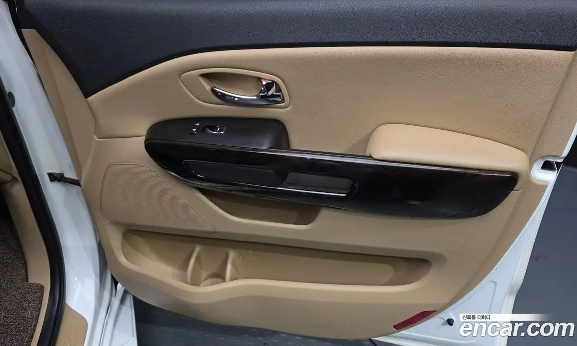 Kia Carnival 2019 2.2 автомат (гидро), фото 15 Kia Carnival 2019 2.2 автомат (гидро), фото 15