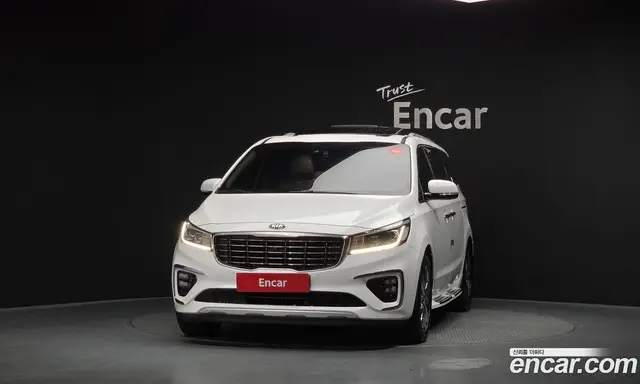 Kia Carnival 2019 2.2 автомат (гидро), миниатюра 3 Kia Carnival 2019 2.2 автомат (гидро), миниатюра 3