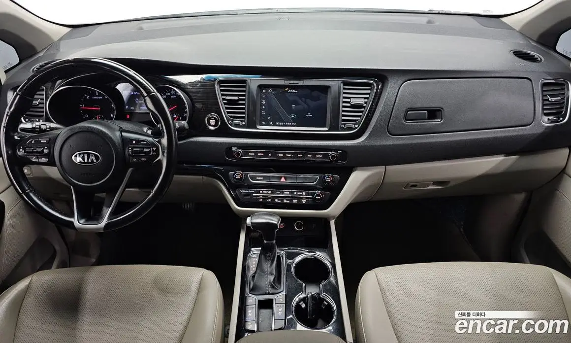 Kia Carnival 2019 2.2 автомат (гидро), фото 10 Kia Carnival 2019 2.2 автомат (гидро), фото 10