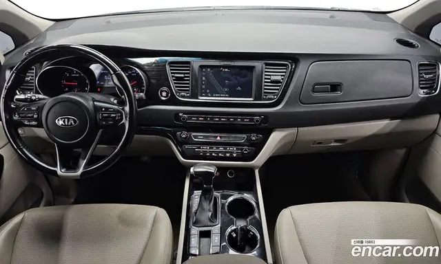 Kia Carnival 2019 2.2 автомат (гидро), миниатюра 10 Kia Carnival 2019 2.2 автомат (гидро), миниатюра 10