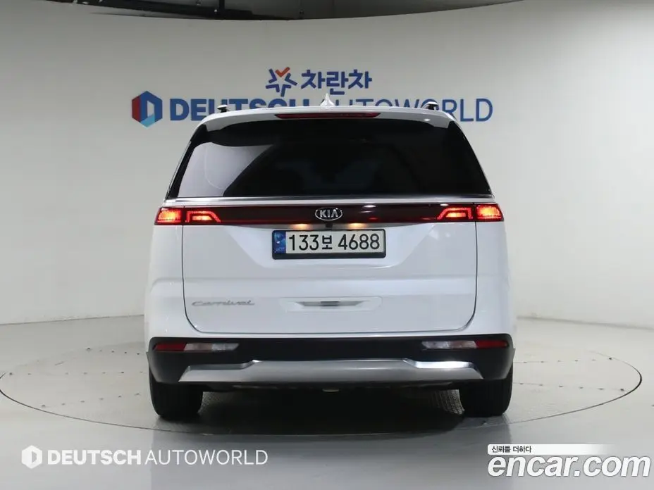 Kia Carnival 2021 3.5 автомат (гидро), фото 4 Kia Carnival 2021 3.5 автомат (гидро), фото 4
