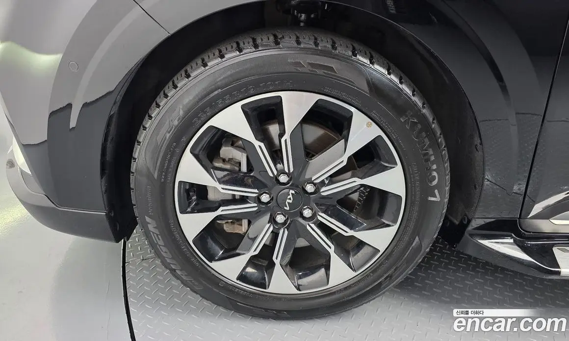 Kia Carnival 2021 2.2 автомат (гидро), фото 5