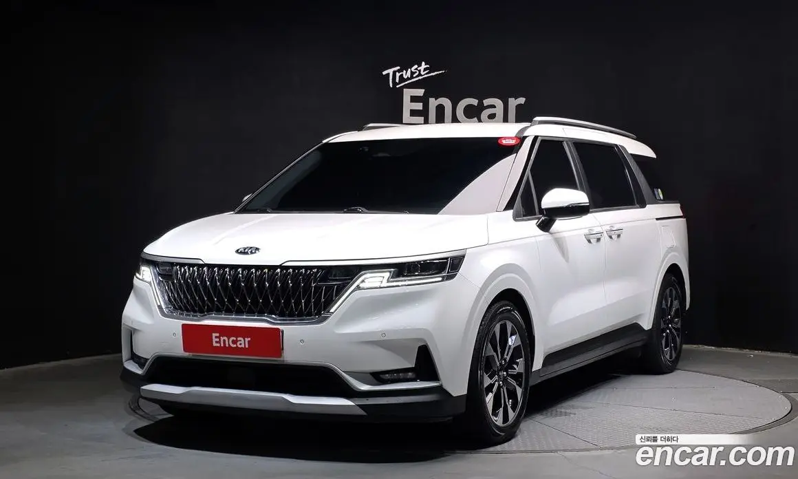 Kia Carnival 2021 2.2 автомат (гидро), фото 1 Kia Carnival 2021 2.2 автомат (гидро), фото 1