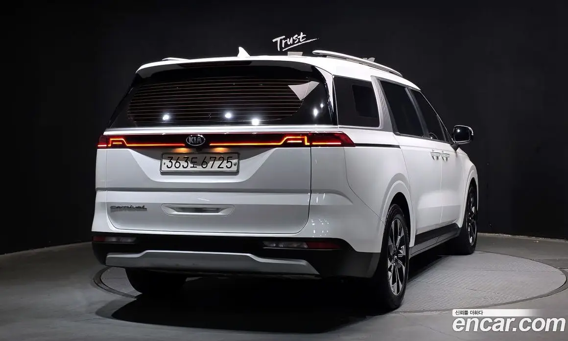 Kia Carnival 2021 2.2 автомат (гидро), фото 2 Kia Carnival 2021 2.2 автомат (гидро), фото 2