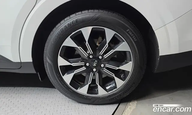 Kia Carnival 2021 2.2 автомат (гидро), миниатюра 7 Kia Carnival 2021 2.2 автомат (гидро), миниатюра 7