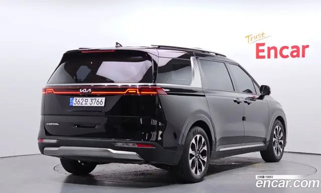 Kia Carnival 2022 2.2 автомат (гидро), миниатюра 2