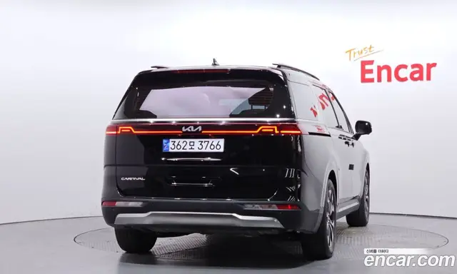 Kia Carnival 2022 2.2 автомат (гидро), миниатюра 4