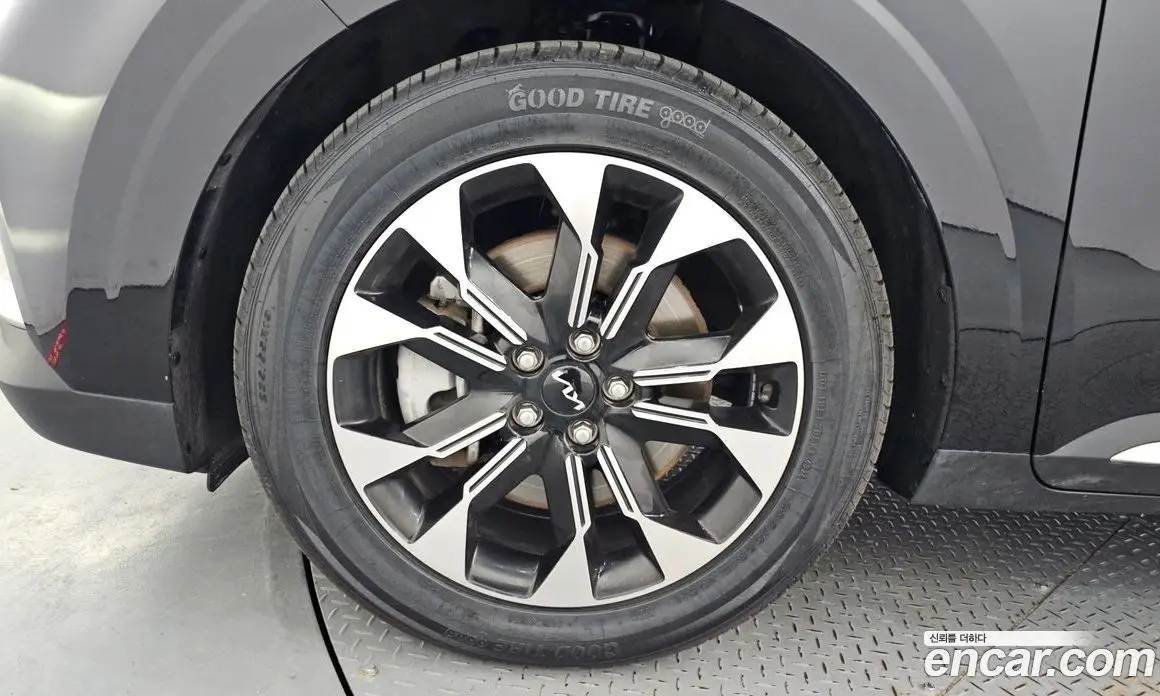 Kia Carnival 2022 2.2 автомат (гидро), фото 5