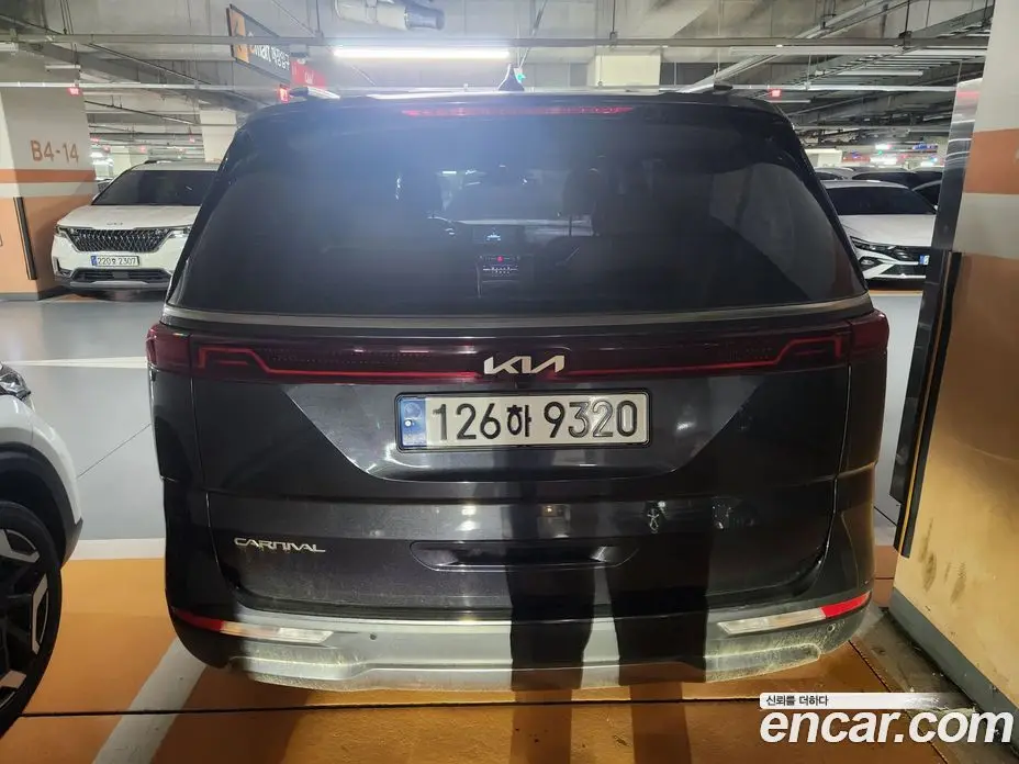 Kia Carnival 2022 3.5 автомат (гидро), фото 4