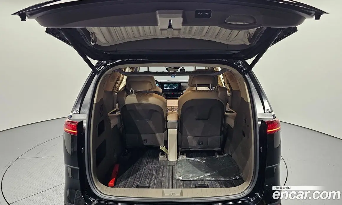 Kia Carnival 2022 3.5 автомат (гидро), фото 20