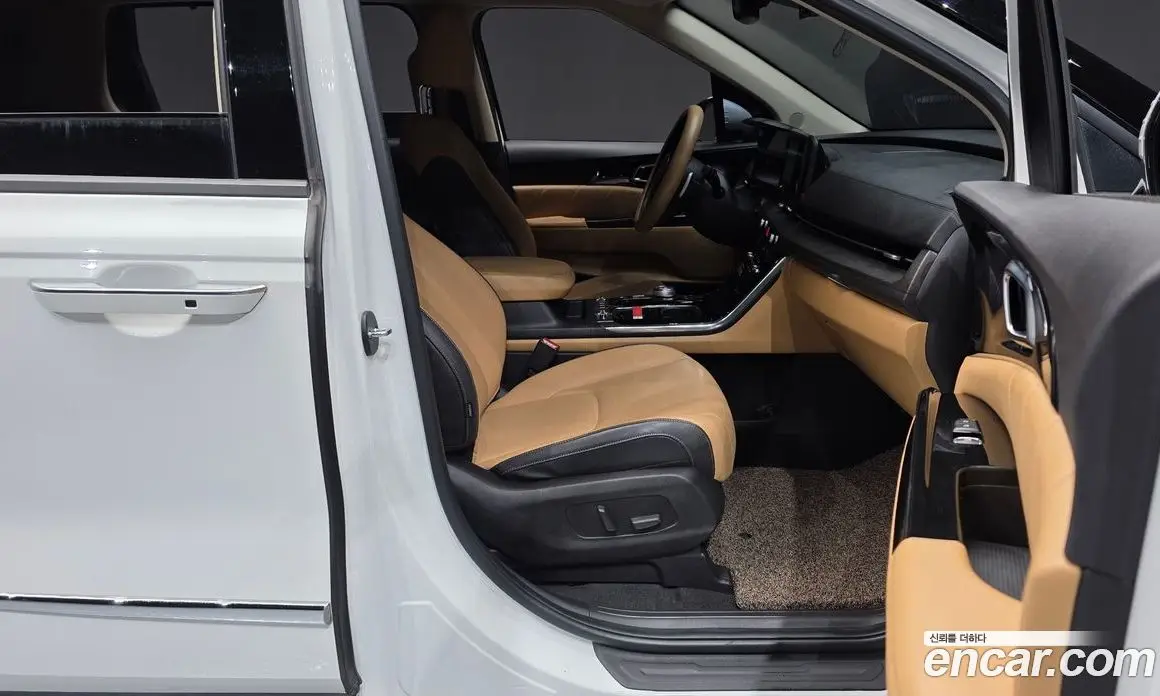 Kia Carnival 2022 3.5 автомат (гидро), фото 11