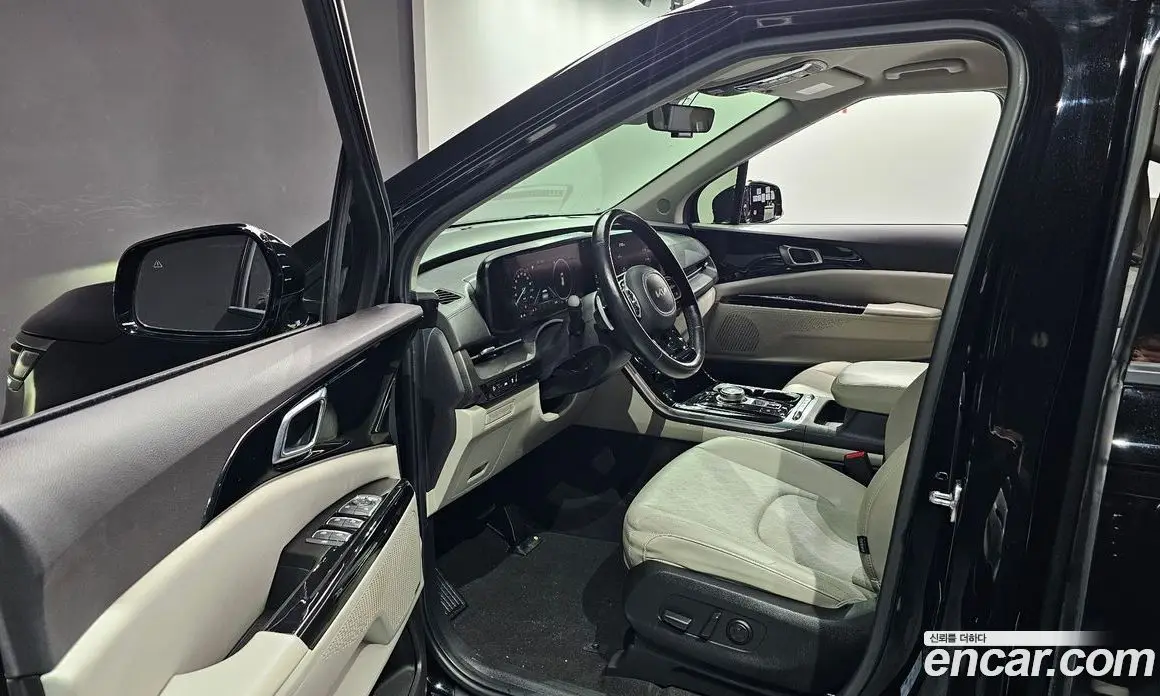 Kia Carnival 2022 2.2 автомат (гидро), фото 11 Kia Carnival 2022 2.2 автомат (гидро), фото 11