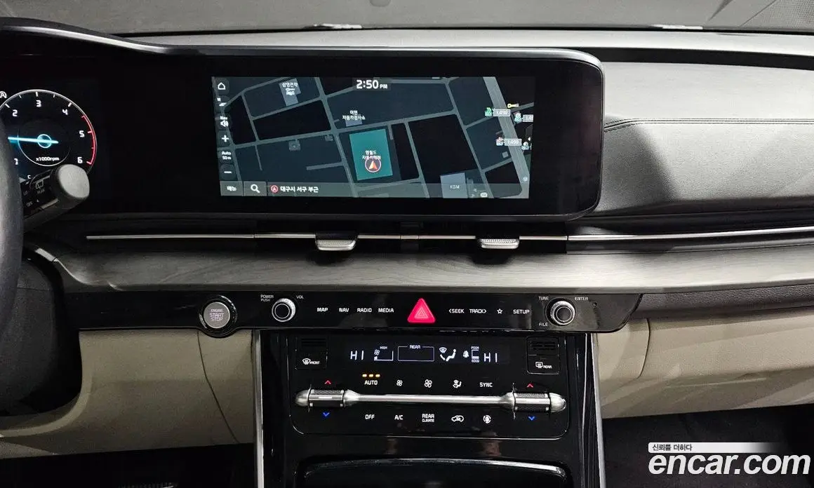 Kia Carnival 2022 2.2 автомат (гидро), фото 15 Kia Carnival 2022 2.2 автомат (гидро), фото 15