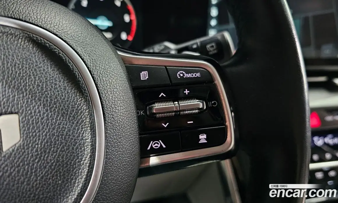 Kia Carnival 2022 2.2 автомат (гидро), фото 17 Kia Carnival 2022 2.2 автомат (гидро), фото 17