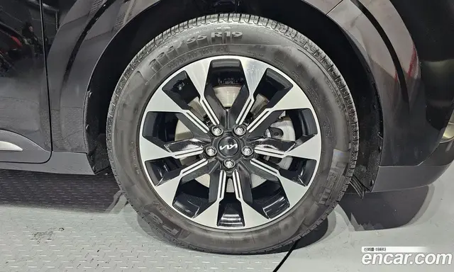Kia Carnival 2022 2.2 автомат (гидро), миниатюра 5 Kia Carnival 2022 2.2 автомат (гидро), миниатюра 5