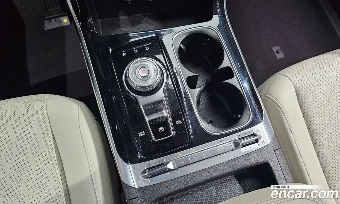 Kia Carnival 2022 2.2 автомат (гидро), фото 9 Kia Carnival 2022 2.2 автомат (гидро), фото 9